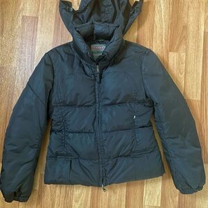 Prada puffer coat size S  Art. 280933. TG44